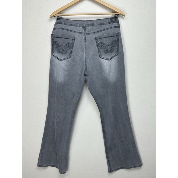 Jordache Bootcut Women’s Gray Wash Stretch Embellished Pocket Jeans Size 16 - Picture 11 of 16